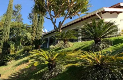 Casa com 7 dormitórios à venda, 671 m² por r$ 2.500.000,00 - caixa d´água - vinhedo/sp