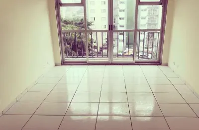 Apto a venda no tatuapé, com 02 dormitórios sendo 01 suíte e 01 vaga !!