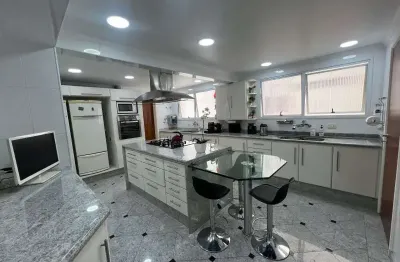 Apto a venda em santana, de alto padrão na zona norte, reformado, repleto de armários, 04 vagas !!