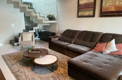 Sobrado a venda na vila formosa, semi mobiliado e decorado, 03 suítes, 04 vagas ! ! !