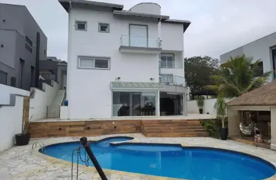 Casa em condomínio fechado em atibaia, 04 suítes, 06 vagas, área gourmet, piscina !!