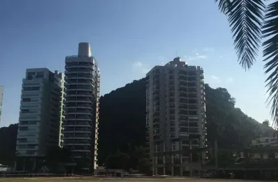Apto no guarujá, mobiliado, andar alto, 04 dormitórios, 03 suítes, 02 vagas !!