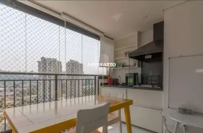 Apto com 2 dormitórios (1suite), 2 vagas, repleto de armários e ar condicionado