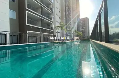 Andar alto vista linda e determinada - 2 vagas fixas + 1 deposito na garagem