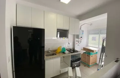 Apartamento pronto para morar com 2 dormitórios, suíte e 1 vaga na vila prudente