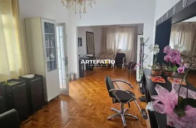 Casa com 2 quartos à venda na Rua Estêvão Leão Bourroul, 2058, Centro, Franca