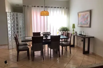 Casa de 178m² com 3 dormitórios no bairro parque do castelo em franca/sp