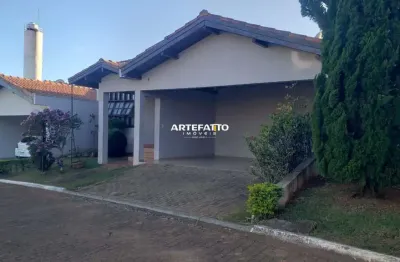 Casa em condomínio fechado com 3 suítes em franca/sp