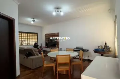 Casa com 3 quartos à venda na Rua José Bonifácio, 691, Vila Nicácio, Franca