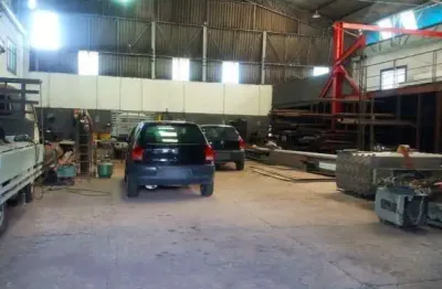 Prédio comercial com galpão industrial perto da av sabará e marginal pinheiros
