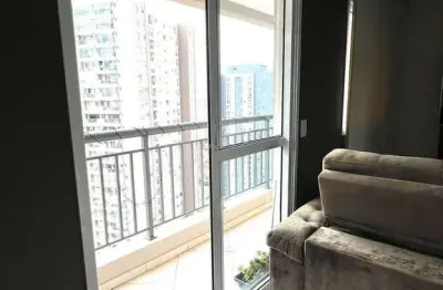 Semi mobiliado- apto de 66m2 -  2 dorm sendo uma suíte,varanda, 2 vagas de carro