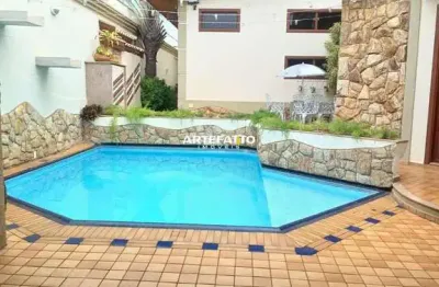 Vende se sobrado 3 dormitórios, sendo duas suítes bairro joão leite