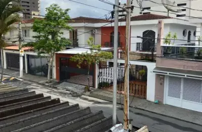 Casa ampla com 2 vagas,quintal e edícula-residencial ou comercial-localização 10