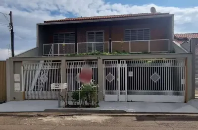 Casa com 5 quartos à venda no Belleville, Londrina 
