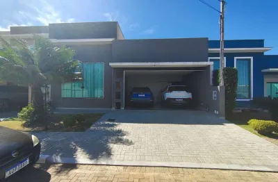 Casa com 3 quartos à venda na Rua Nápolis, Residencial Monte Castelo, Cambé