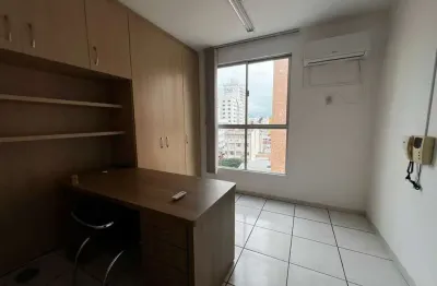 À venda | sala comercial com 27 m² - estreito, em florianópolis.