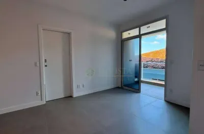 À venda | 44 m², sacada com churrasqueira e 1 vaga de garagem - praia dos açores, em florianópolis.