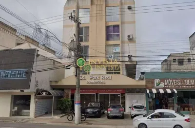 À venda | loja comercial de 649 m² - estreito, em florianópolis.