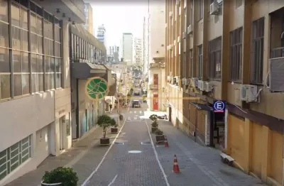 À venda | sala comercial de 212 m² com 3 vagas de garagem - centro, em florianópolis.