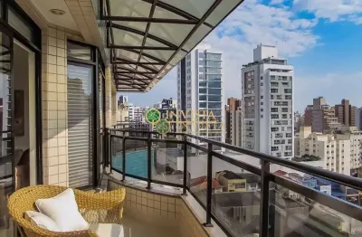 Cobertura duplex com 3 quartos à venda em florianópolis, terraço com piscina, mobiliado e 2 vagas.