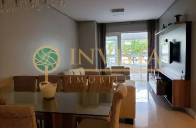 À venda na praia de jurerê internacional! sacada com churrasqueira, 151m², semi mobiliado, 3 suítes e 2 vagas de garagem.