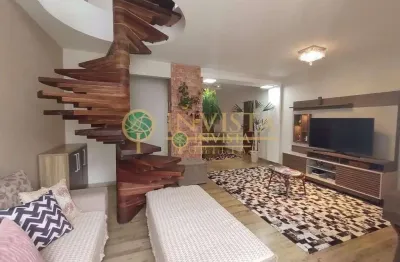 À venda | 173 m², duplex, terraço, 2 quartos e 1 vaga - centro, em florianópolis.