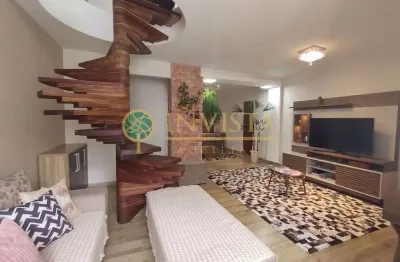 À venda | 173 m², duplex, terraço, 2 quartos e 1 vaga - centro, em florianópolis.