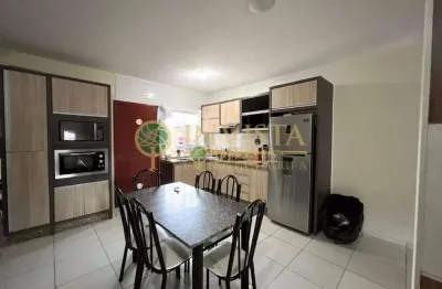 À venda | Casa com 2 quartos no bairro Forquilhas - São José/SC