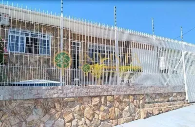 À venda | 179 m², 3 quartos e 3 vagas de gaagem - jardim atlântico, em florianópolis.