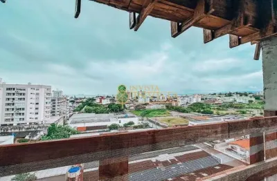 Na planta com 3 quartos e 2 vagas no jardim atlântico