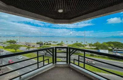 Frente mar, 3 quartos, sendo 1 suíte e 2 demi suítes  na agronômica - á venda em florianópolis