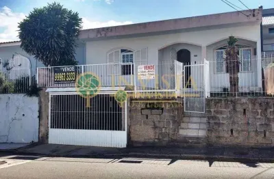 À venda | 320 m², 4 quartos, edícula e 3 vagas de garagem - capoeiras, em florianópolis.