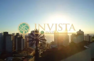 Casa com 3 suítes à venda em florianópolis! sacada com churrasqueira, vista mar e 4 vagas - bairro agronômica.