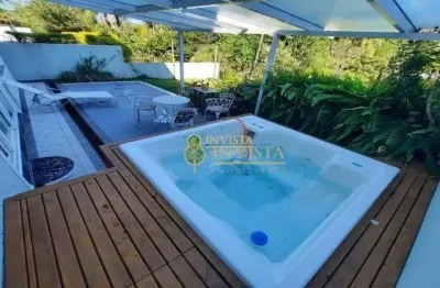 Locação | alto padrão, 485 m², hidromassagem, churrasqueira e 5 quartos - joão paulo, em florianópolis.