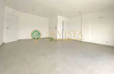 À venda | sala comercial com 47 m² e 1 vaga de garagem - barreiros, em florianópolis.
