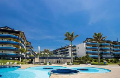 Sacada com churrasqueira, vista mar e 3 vagas à venda em condomínio clube na praia brava.