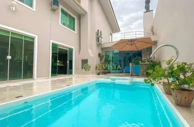 À venda no bairro estreito! piscina privativa, 239m² construídos, 4 quartos e 1 vaga de garagem.