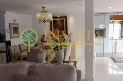À venda | 329 m², Alto Padrão, Semi Mobiliado, 4 quartos sendo 2 suítes e 3 vagas de garagem - Bairro Santa Mônica, em Florianópolis.