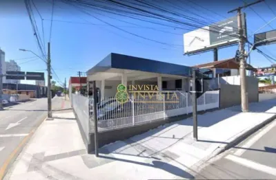 Casa comercial com 1 sala à venda na Rua João Grumiche, 447, Kobrasol, São José