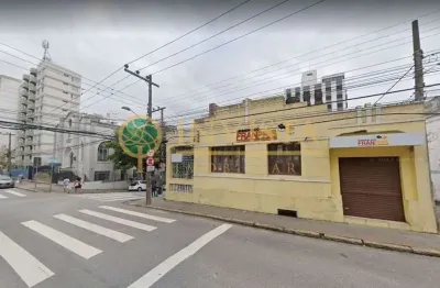 No centro da cidade, casa comercial com 6 salas alugadas. rentabilidade garantida!