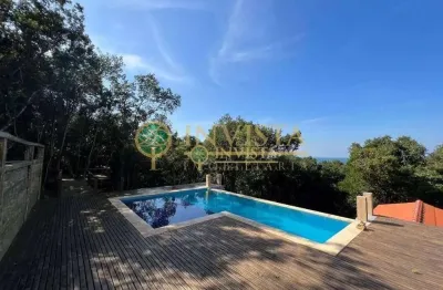 Vista mar, 19.000m² e piscina privativa à venda no morro das pedras.