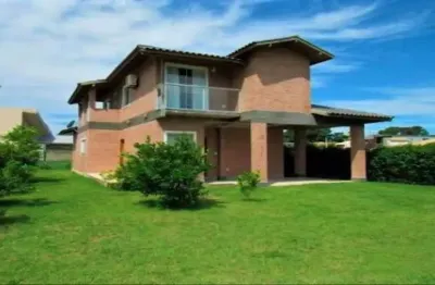 À venda | 200 m², condomínio fechado, 4 quartos e 2 vagas - rio vermelho, em florianópolis.