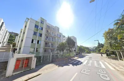 À venda | 77 m² de área privativa, sacada, 4 quartos, próximo a ufsc e 1 vaga coberta - carvoeira