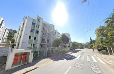 À venda | 77 m² de área privativa, sacada, 4 quartos, próximo a ufsc e 1 vaga coberta - carvoeira