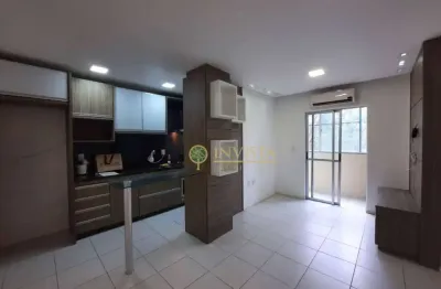 Para locação | Apartamento semi mobiliado com 3 quartos, sacada com churrasqueira e 1 vaga de Garagem - Na Ponta de Baixo em São José.