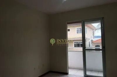 Próximo ao Ginásio Municipal Picadas do Sul, com 2 quartos, sacada e 1 vaga