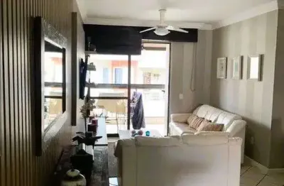 Na praia brava, mobiliado com 3 quartos sendo 1 suíte e 2 vagas.