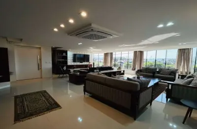 Apartamento com 4 quartos para alugar na Avenida Jornalista Rubens de Arruda Ramos, 1454, Beira Mar, Florianópolis