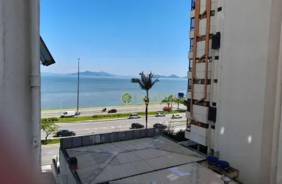 À venda | 104 m², vista mar, 3 quartos, 1 vaga livre - centro, próximo ao colégio catarinense, em florianópolis.