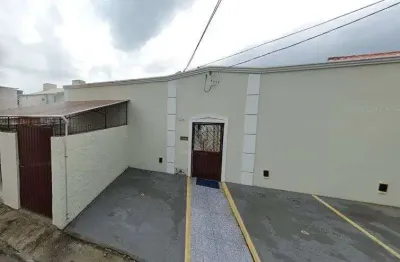 Terreno com 240m² com rentabilidade mensal à venda no joão paulo.